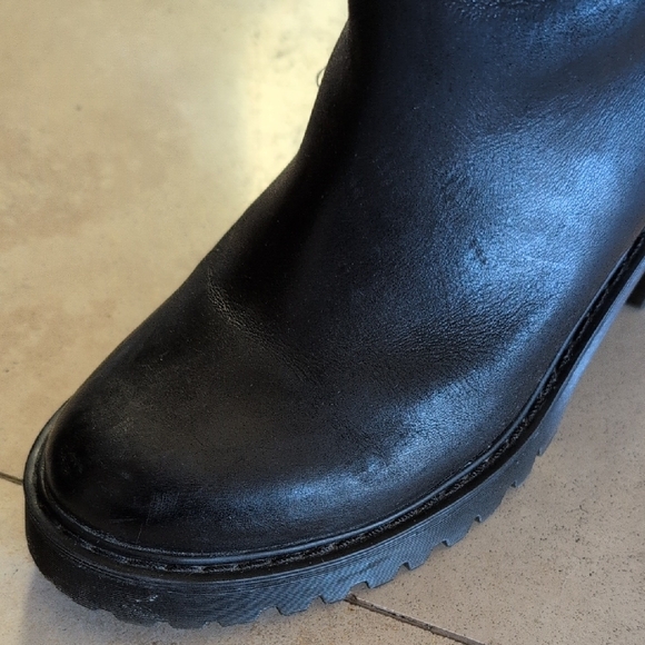 Dr. Martens Magdalena Black Leather Ankle Boots - Picture 3 of 5